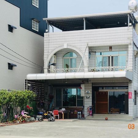 Fu Courtyard Homestay Chiayi Eksteriør bilde